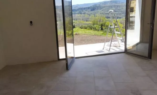 Carrelage, Viens, Martinez Construction